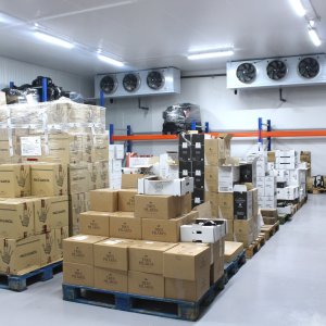 Cámara de refrigeración nuevas instalaciones comercial galera S.A.